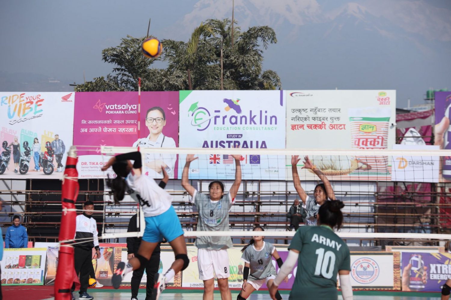 टाइगर कप भलिबलः आर्मीविरुद्ध थाइल्याण्ड क्विन्सको सहज जित टाइगर कप भलिबलः आर्मीविरुद्ध थाइल्याण्ड क्विन्सको सहज जित