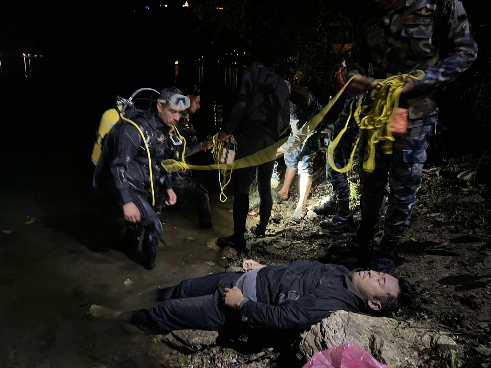 फेवातालमा कार खस्दा एक युवककाे मृत्यु