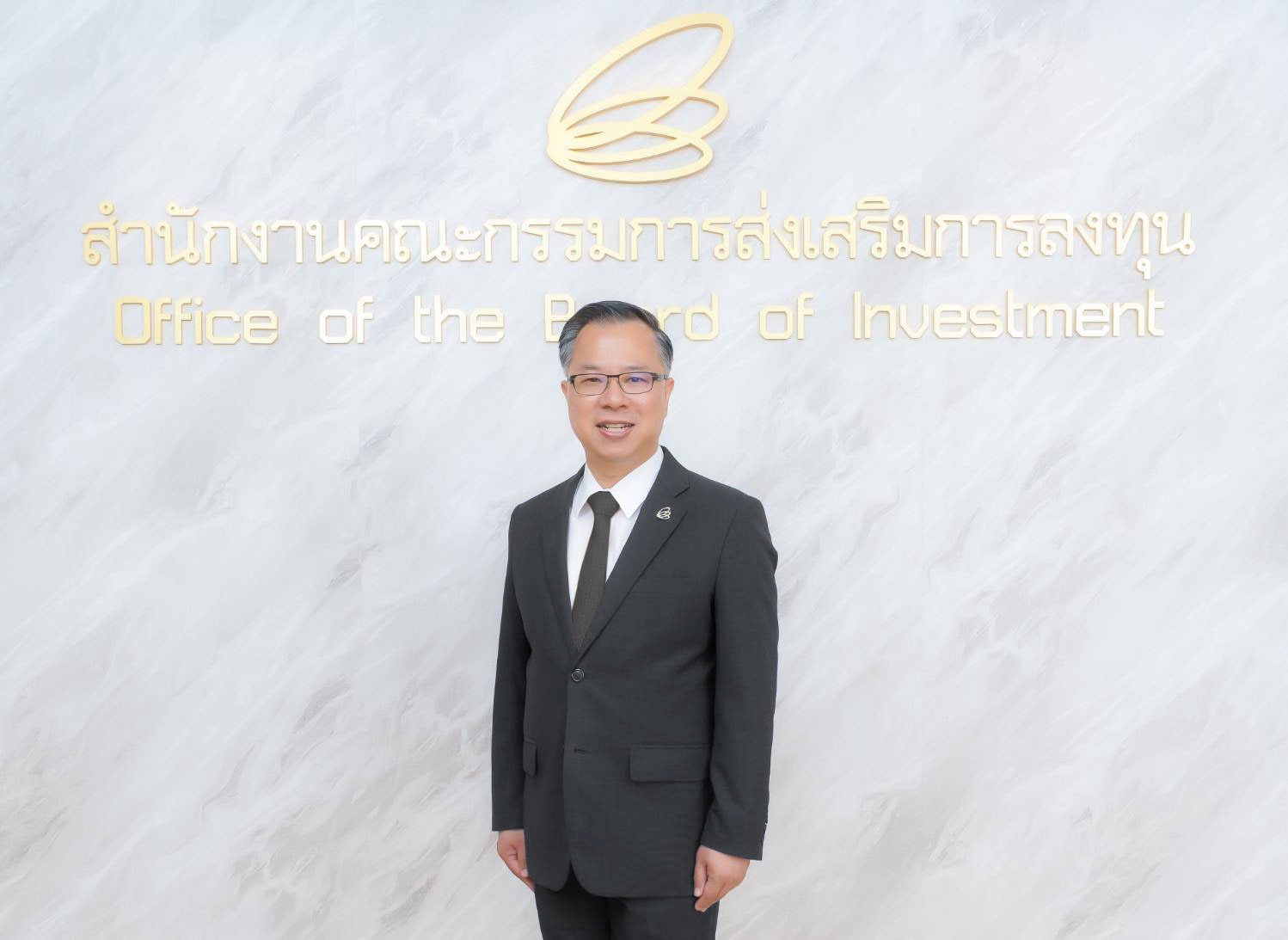 Mr. Narit Therdsteerasukdi, Secretary General of the Thailand Board of Investment..jpg